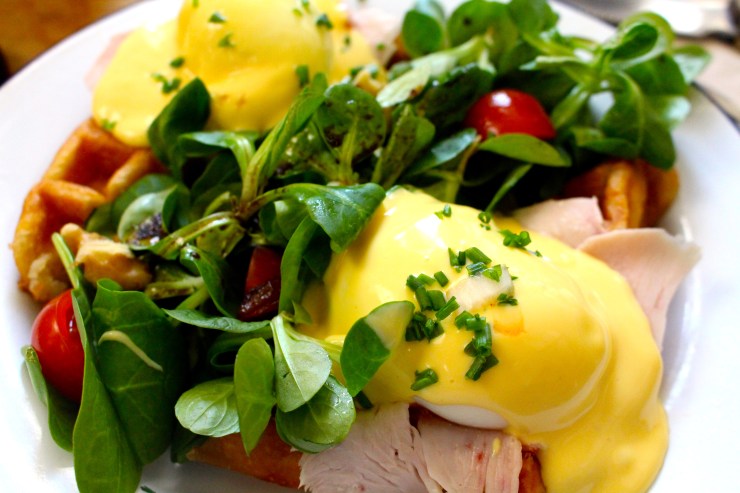 |Travel and Cake| Eggs Benedict with turkey on a waffle
